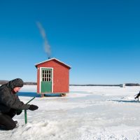 Pêche sur  la glace pêche blanche Montréal