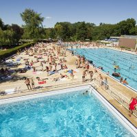 Se divertir en famille, les parcs aquatiques à Paris